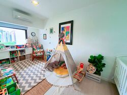 Townhouse Apartments (D9), Apartment #607526341